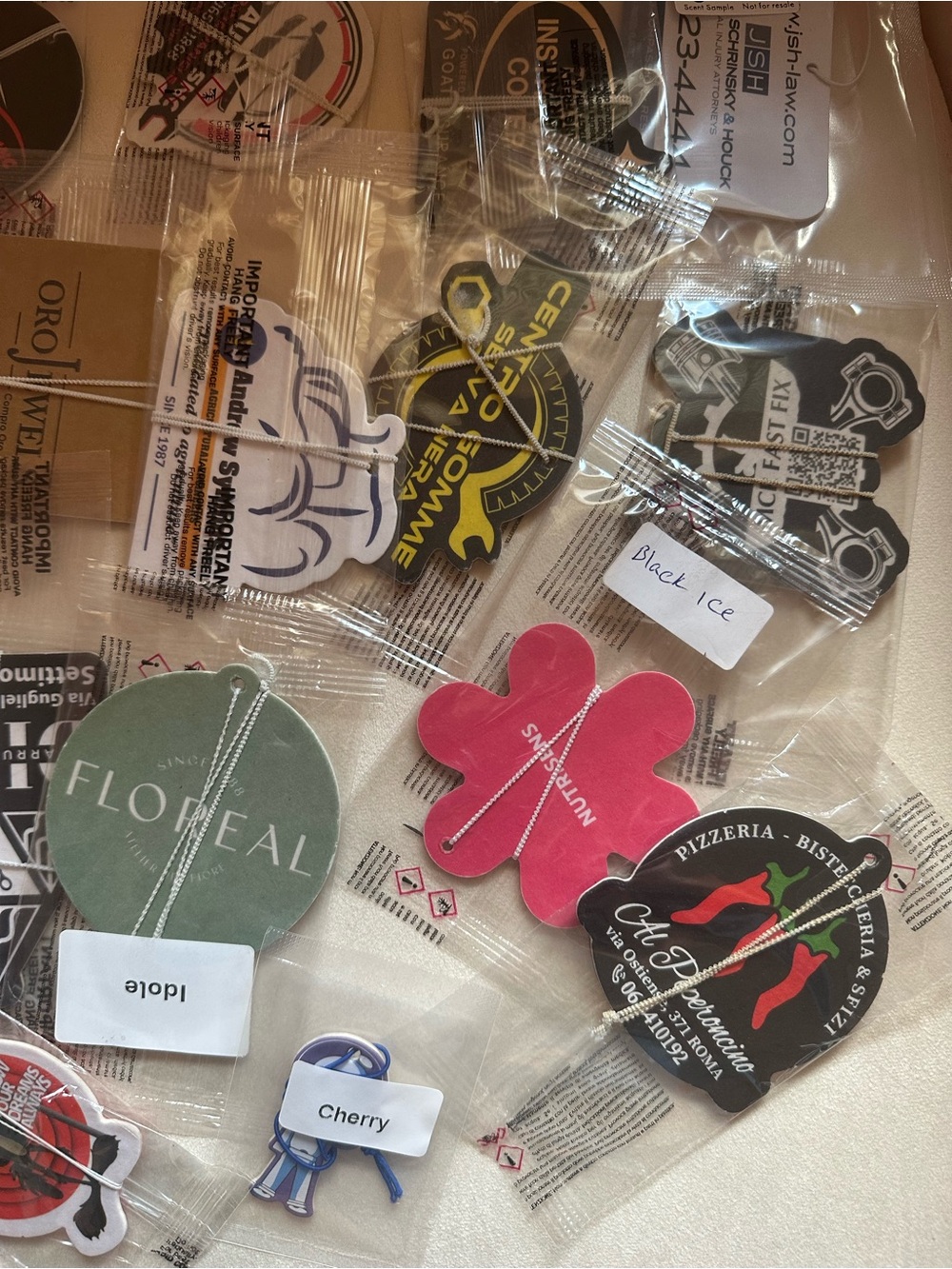 Set of 21 Assorted Hanging Air Fresheners Scent Variety - NWT - Picture 4 of 6